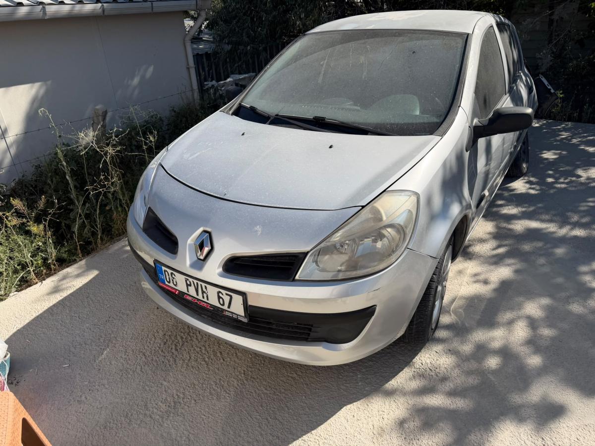 RENAULT CLIO III HB AUTHENTIQUE 1.5 DCI | Autogong