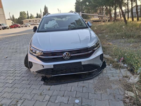 VOLKSWAGEN TAIGO 1.0 TSI 116 LIFE DSG | Autogong