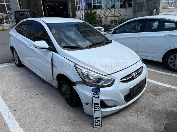 HYUNDAI ACCENT BLUE 1.6 CRDI MODE OV | Autogong